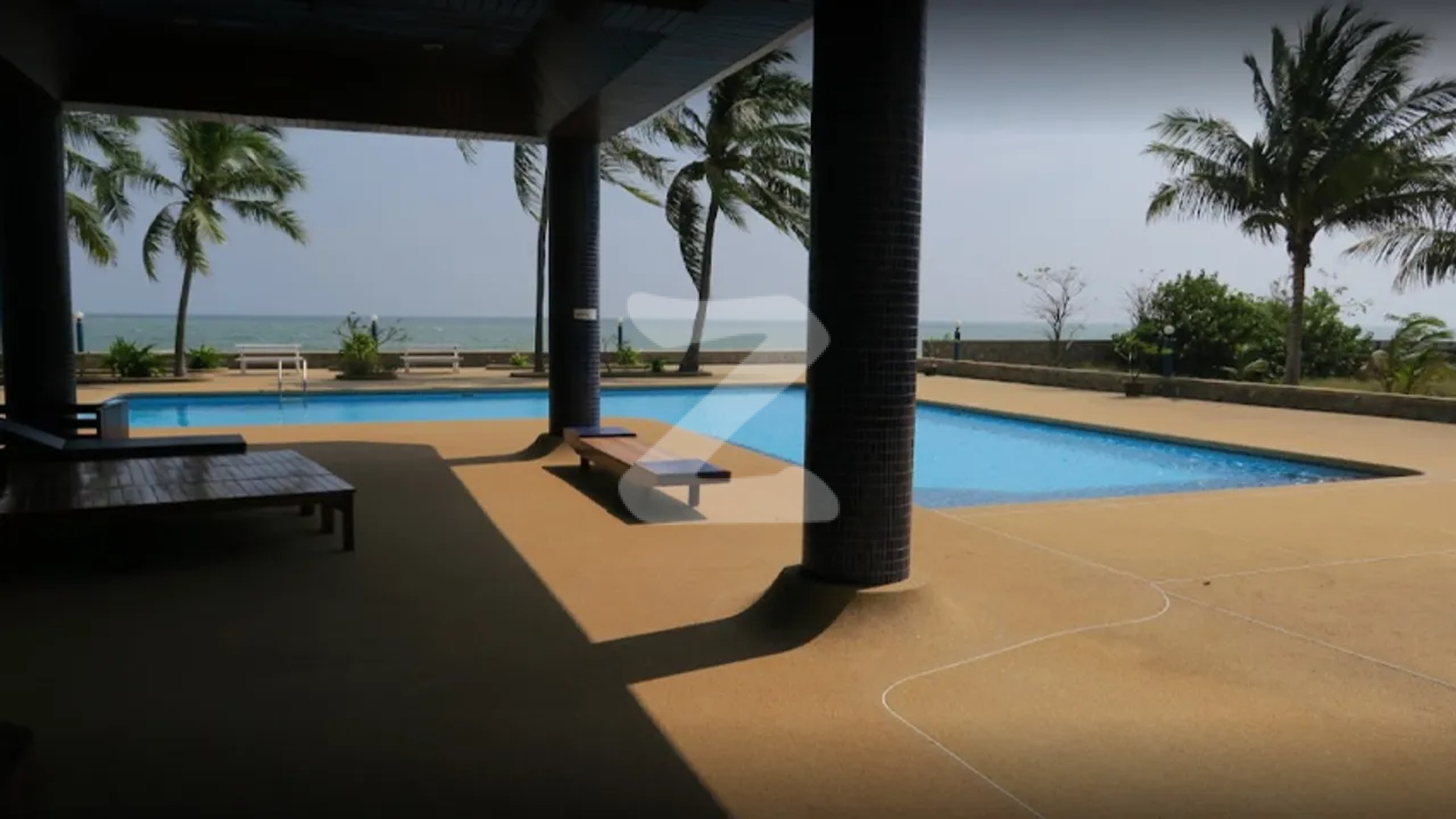 บ้านตรีทศ หัวหิน บีช คอนโดมิเนียม Baan Tridhos Huahin Beach Condominium