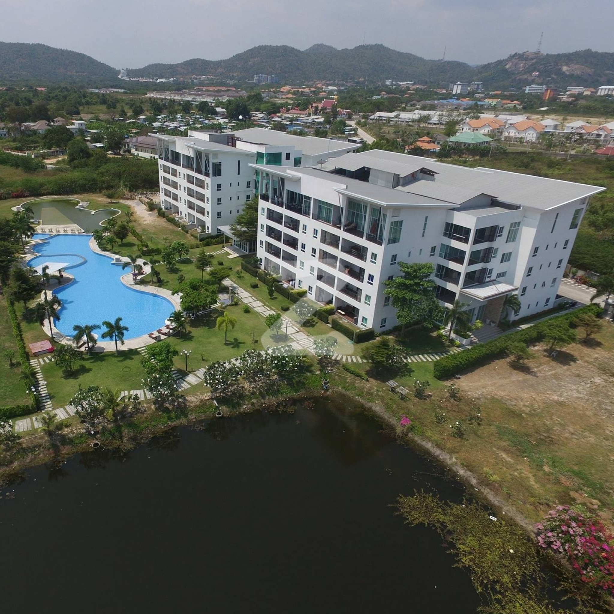 เดอะ ไพร์ด หัวหิน The Pride Huahin