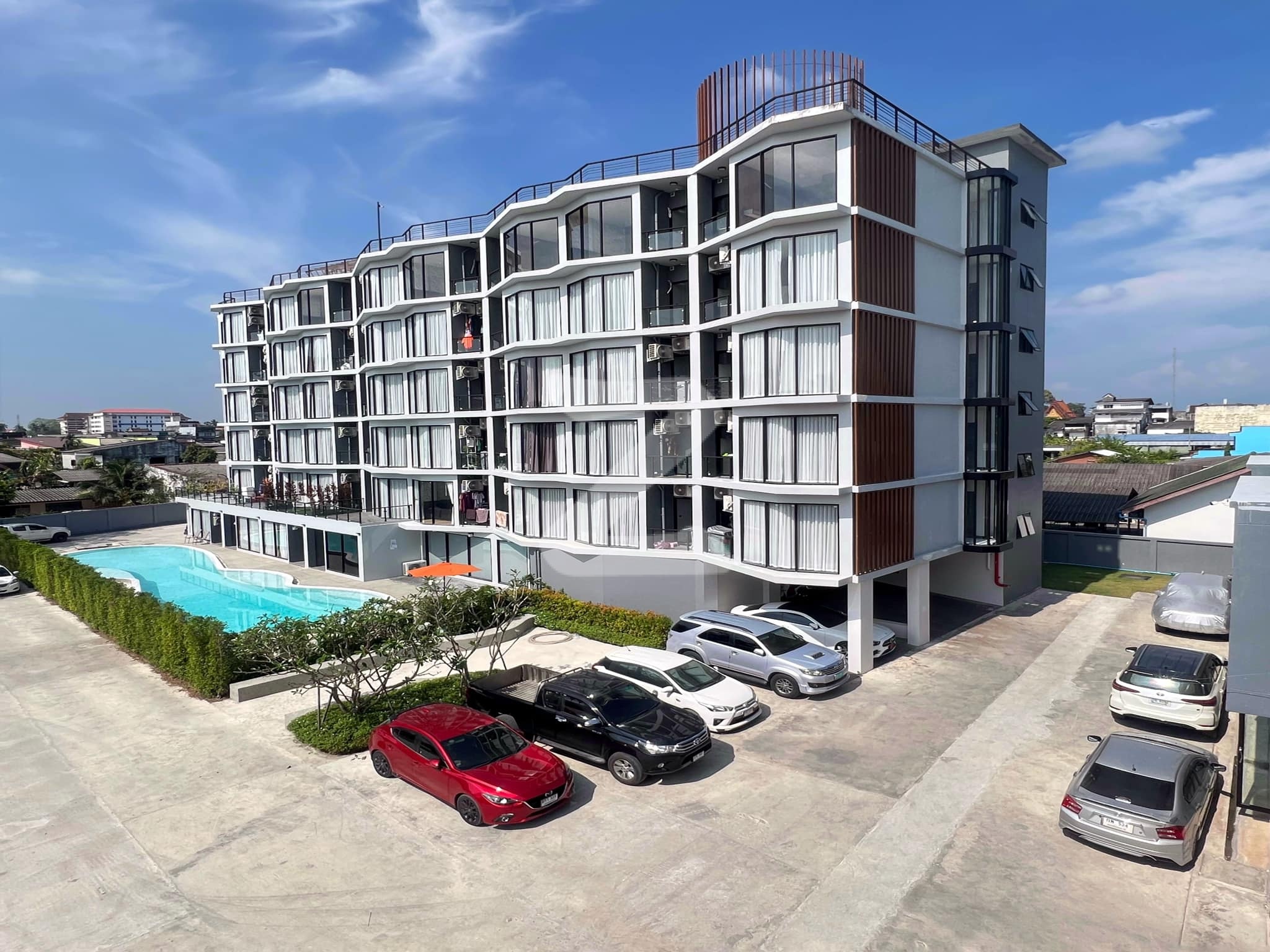 คินสิริ คอนโดมิเนียม Kinsiri Condominium