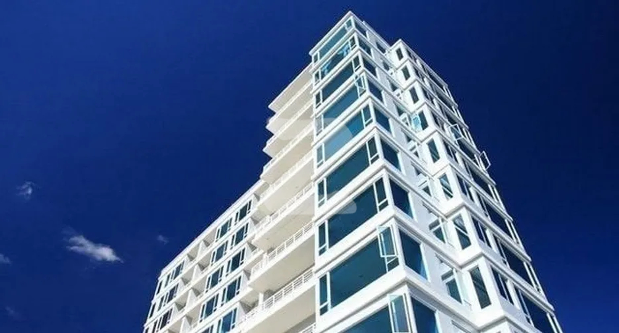 เดอะ คอนเวนชั่น คอนโดมิเนียม The Convention Condominium