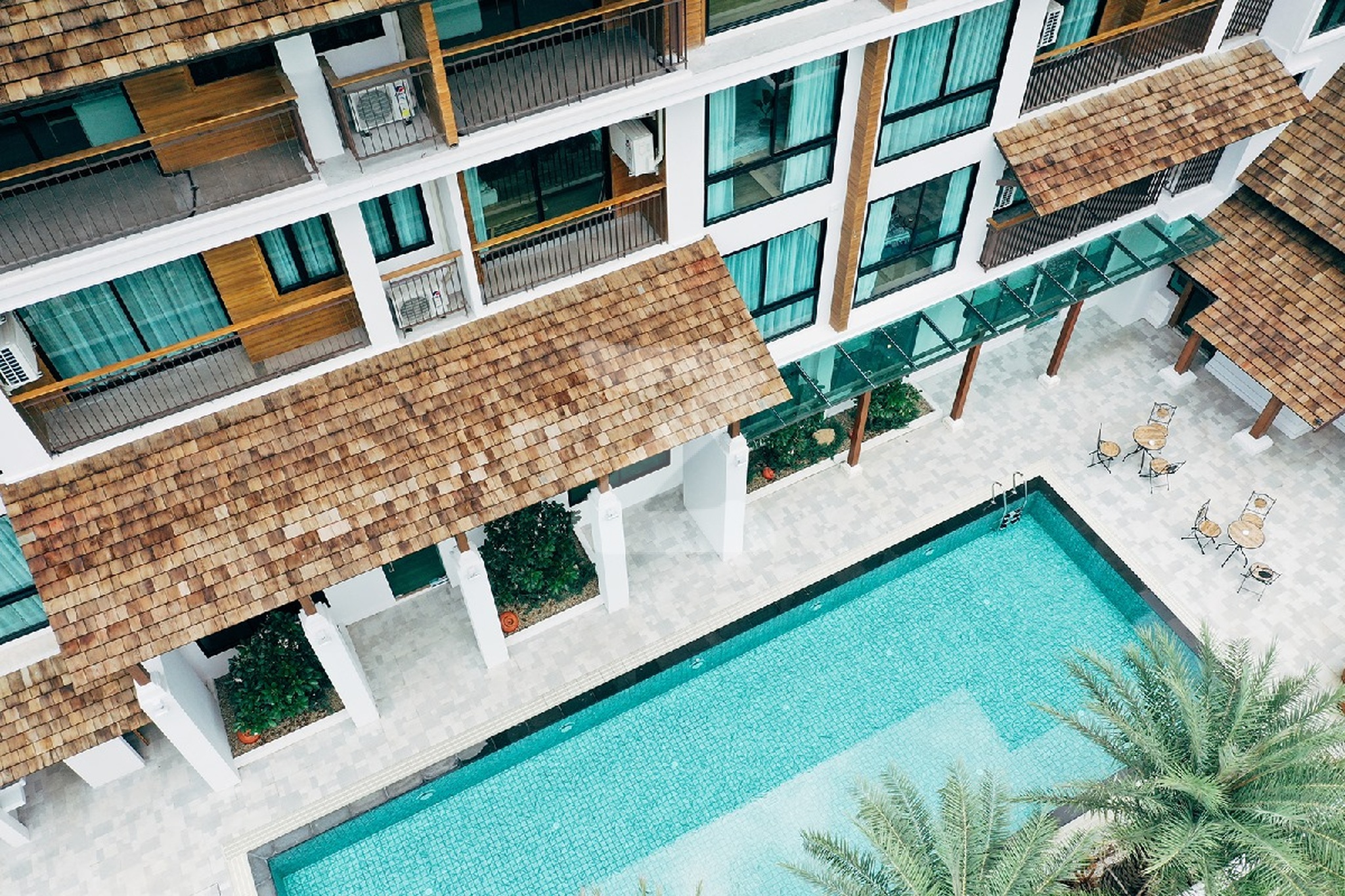 เพลสเซ้นท์ คอนโด Pleasant Condo