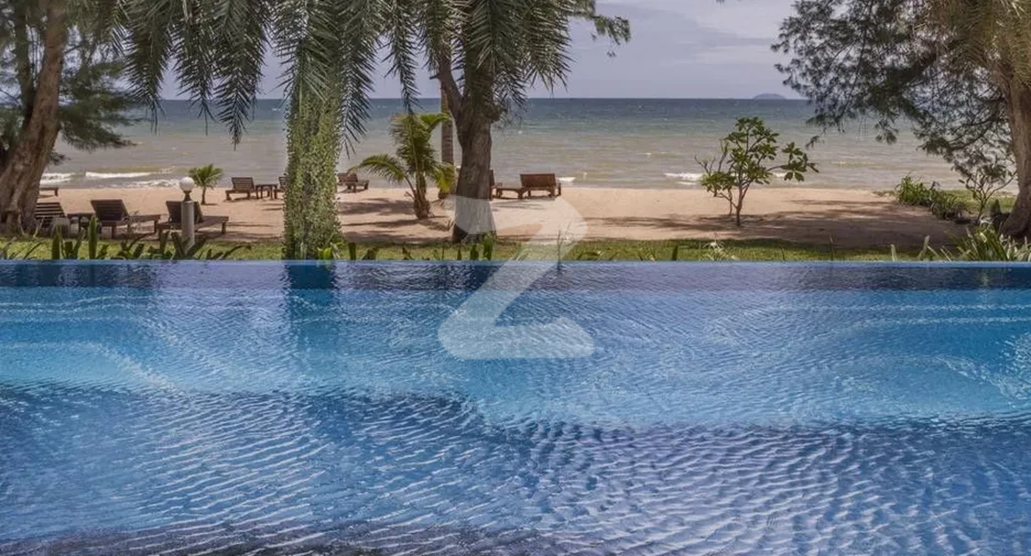 ไพน์ ชอร์ส คอนโดมิเนียม Pine Shores Condominium