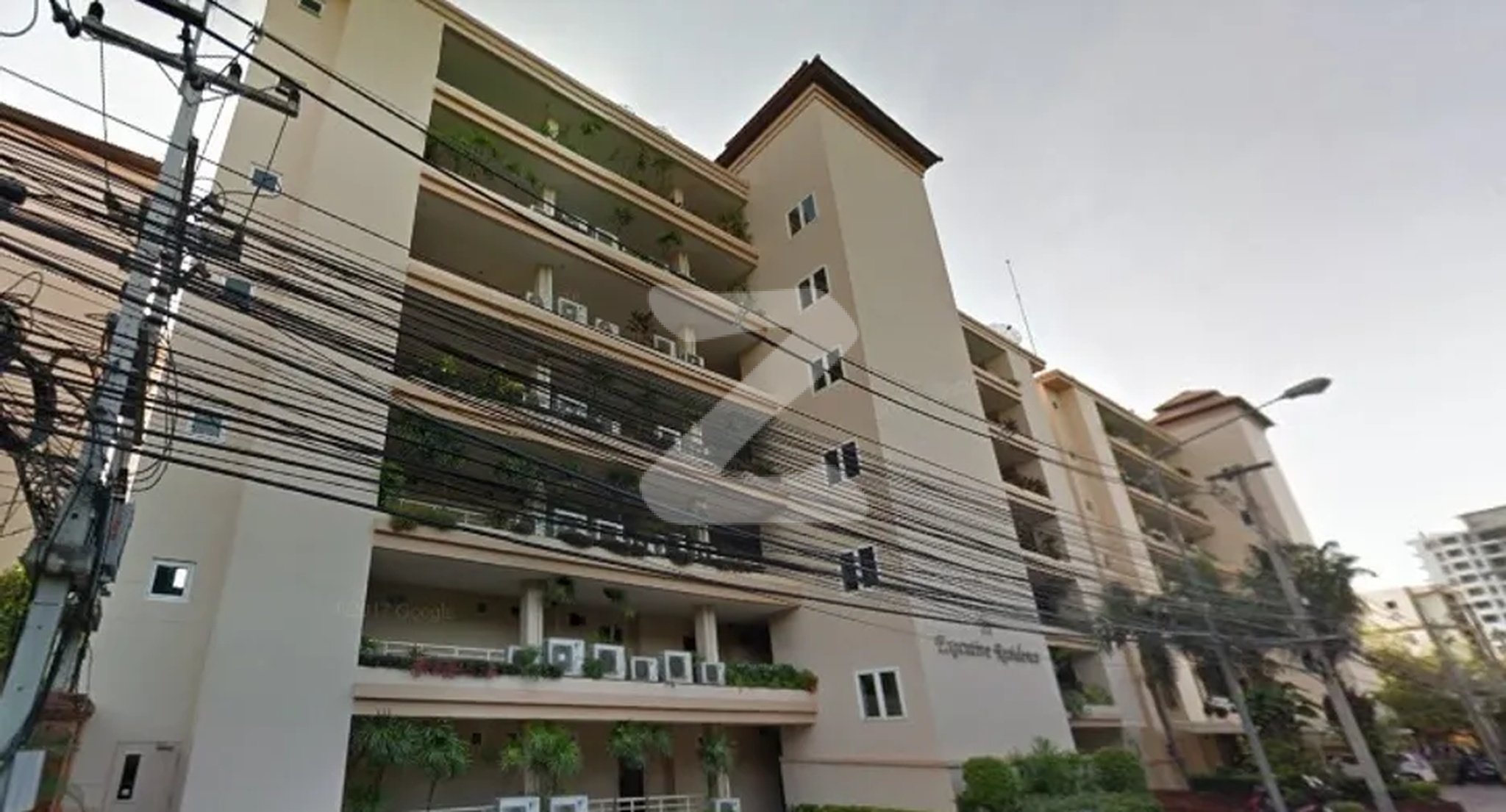 เอ็กเซ็กคิวทีฟ เรสซิเดนซ์ 3 Executive Residence III