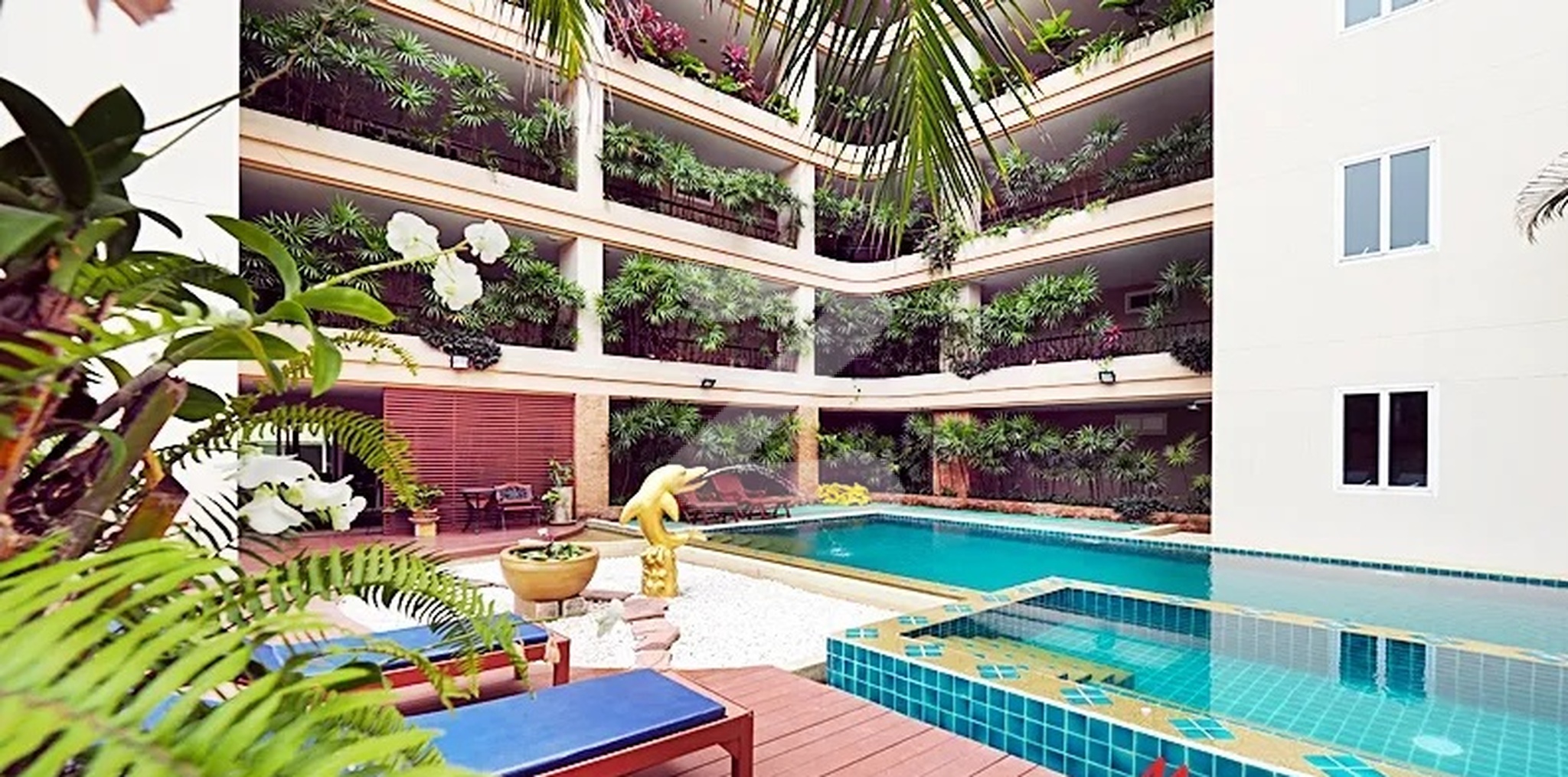เอ็กเซ็กคิวทีฟ เรสซิเดนซ์ 4 Executive Residence IV