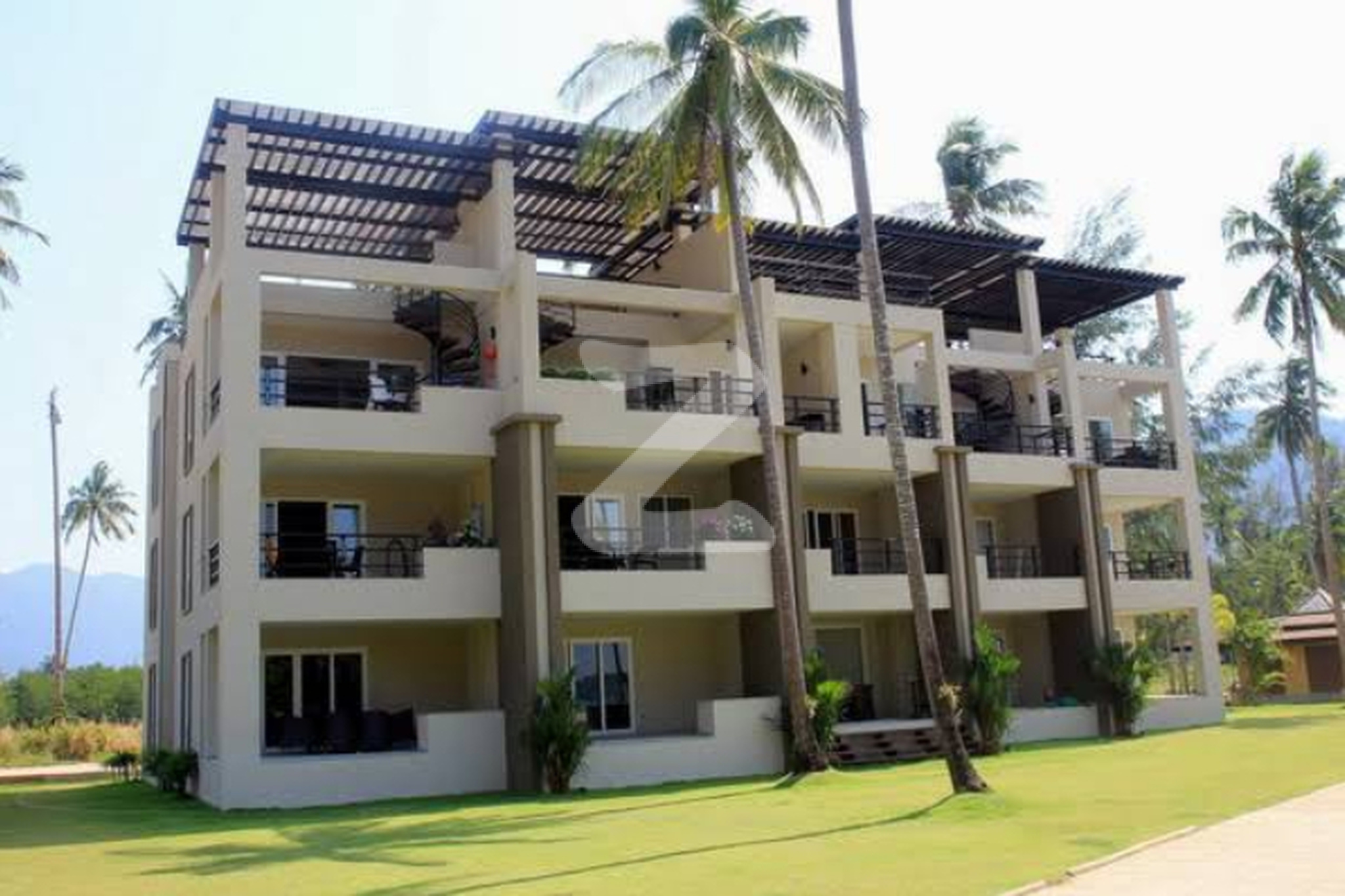 ช้างน้อย บีช คอนโดมิเนียม Chang Noi Beach Condominium