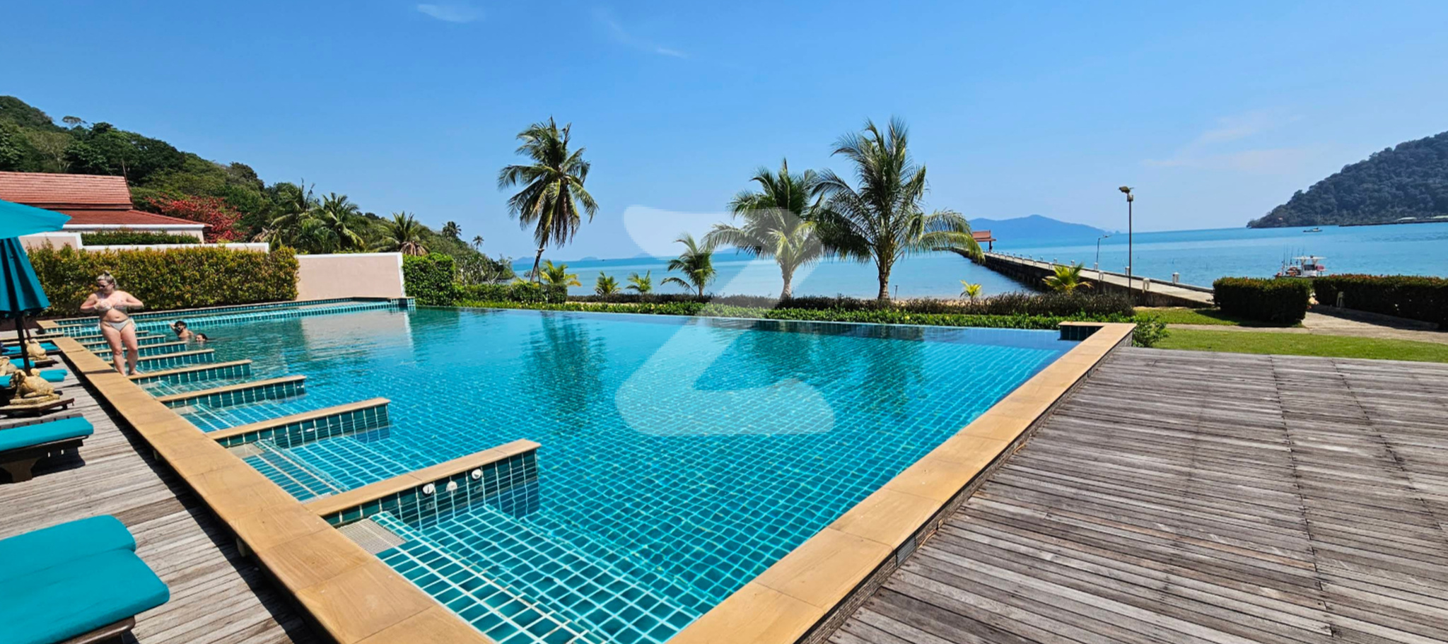 แทรนควิลลิตี้ เบย์ เรสซิเดนส์ Tranquility Bay Residence