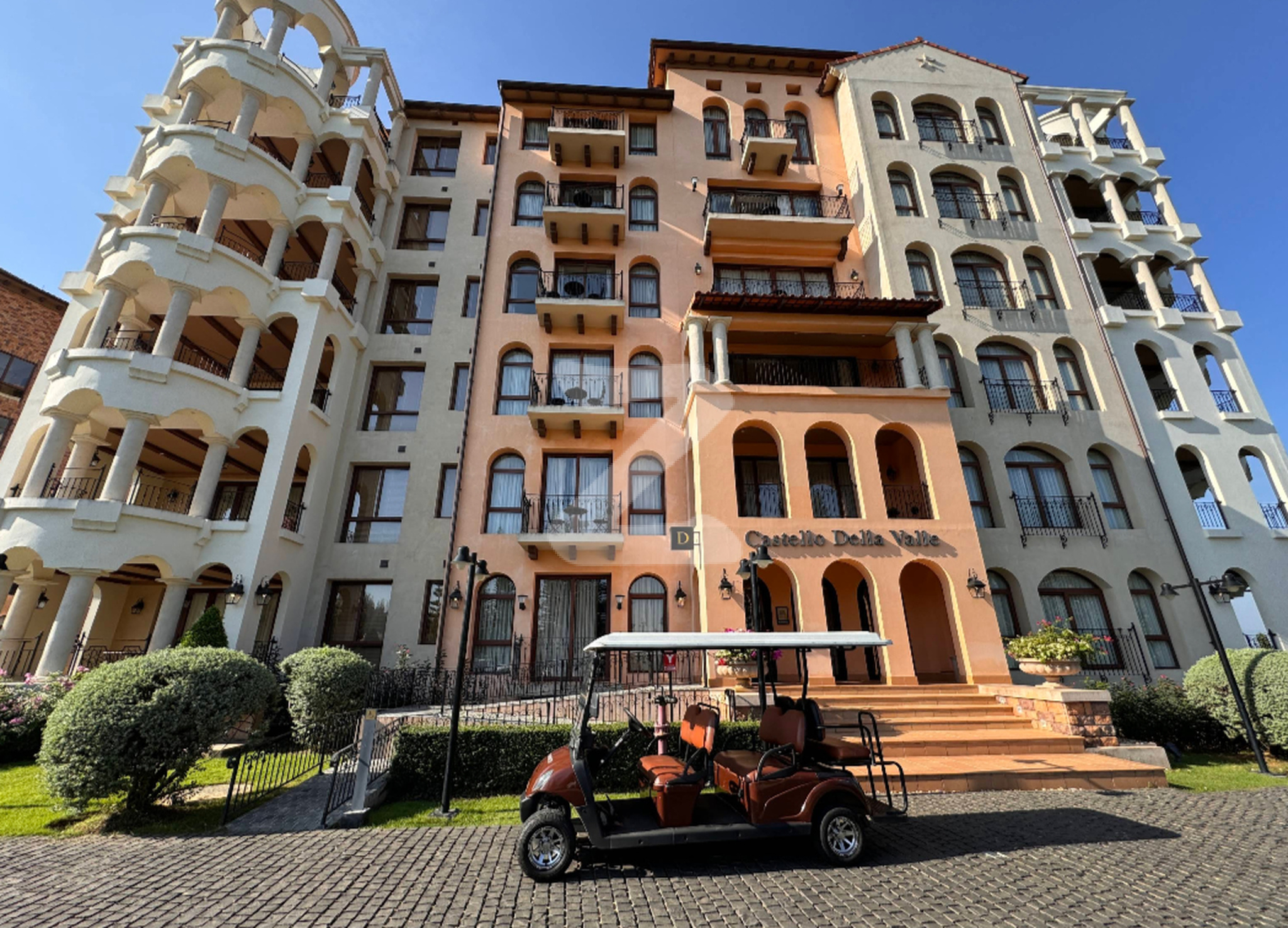 ทอสกาน่า วัลเล่ คาสเตลโล่ เดลลา วัลเล่ Toscana Valley Castello Della Valle