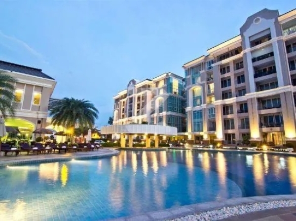 แอล เค เลเจินด์ คอนโดมิเนียม LK Legend Condominium