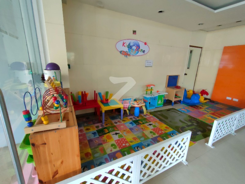 พี.จี.พระราม 9 คอนโดมิเนียม P.G. Rama 9 Condominium