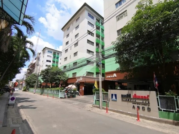 ลุมพินี เซ็นเตอร์ ลาดพร้าว 111 Lumpini Center Ladprao 111