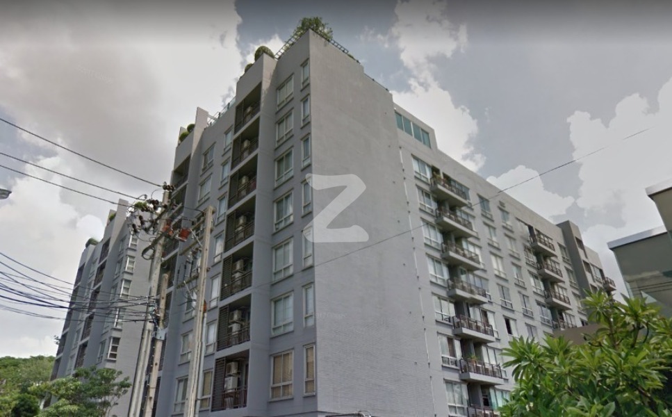 สาทร พลัส ออน เดอะ พอนด์ คอนโดมิเนียม Sathorn Plus on the Pond Condominium