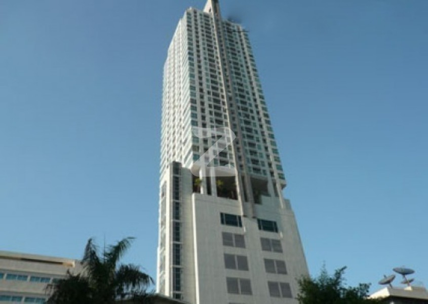 สีลม สวีท Silom Suites