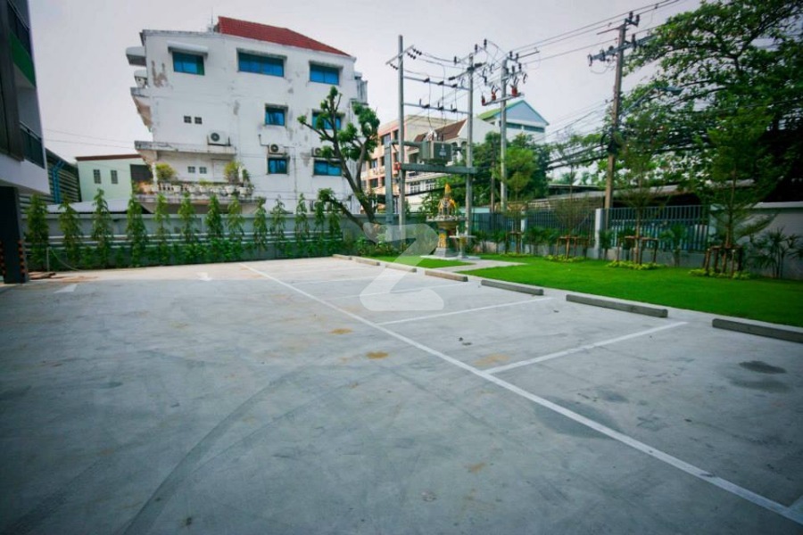 กรีเน่ สุทธิสาร เรสซิเดนซ์คอนโด Grene Sutthisan Residence Condo