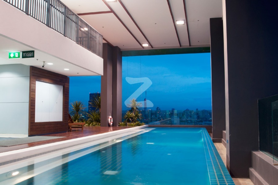 อินโทร คอนโดมิเนียม พหลโยธิน-ประดิพัทธ์ Intro Condominium Phaholyothin-Pradiphat