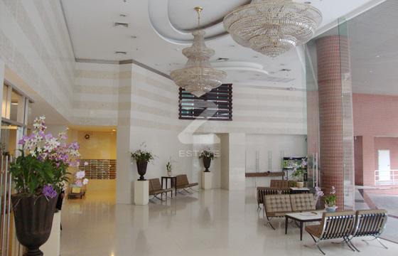 พลัส 38 ฮิป คอนโดมิเนียม Plus 38 Hip Condominium