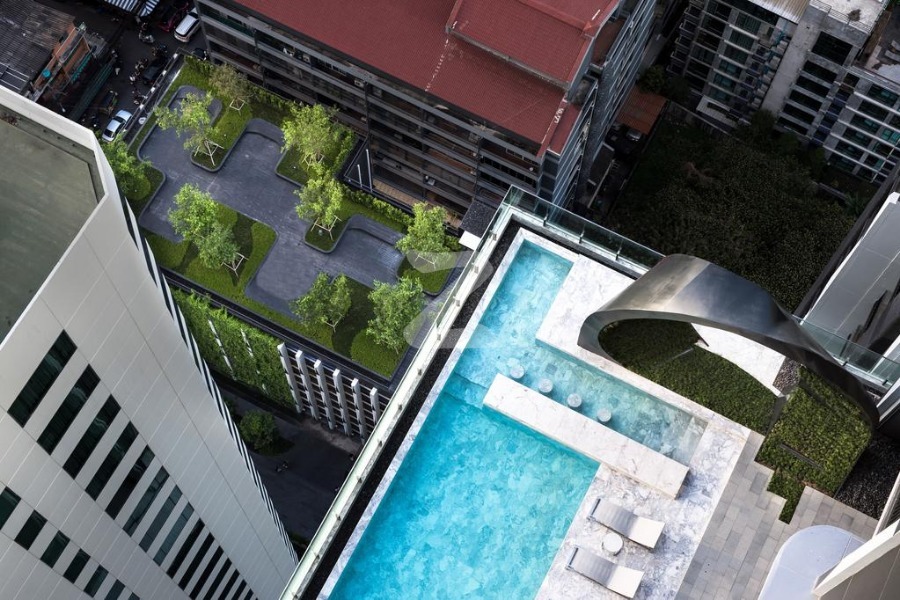 เอดจ์ สุขุมวิท 23 EDGE Sukhumvit 23