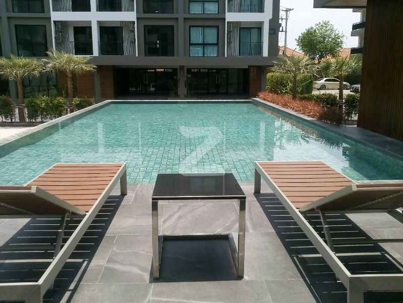 เดอะ เอสบล็อค คอนโดมิเนียม The S Block Condominium