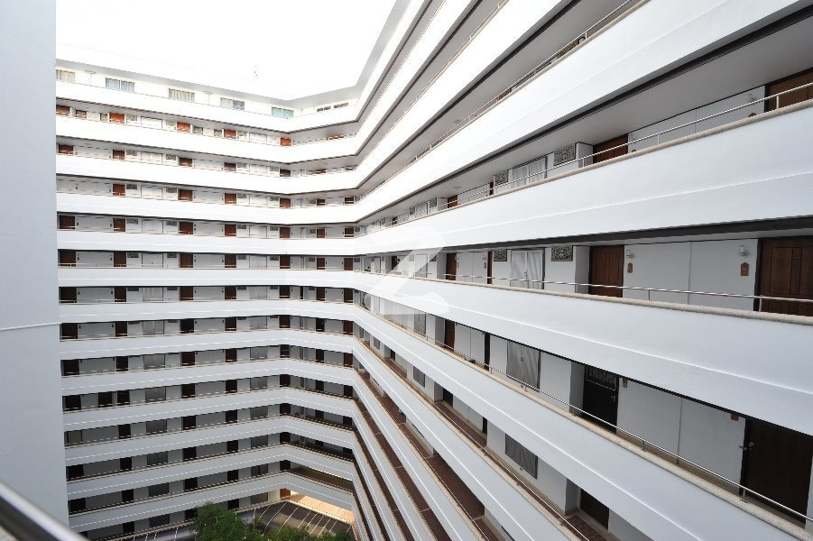 ชมดอย คอนโดเต็ล 1 (ตึกเหลี่ยม) Chom Doi Condotel 1
