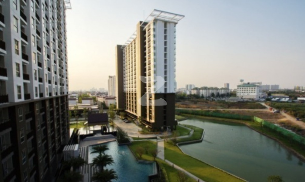 เดอะ พาร์คแลนด์ ศรีนครินทร์ เลคไซด์ The Parkland Srinakarin Lakeside