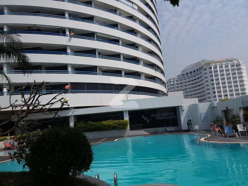จอมเทียนพลาซ่า คอนโดเทล Jomtien Plaza Condotel