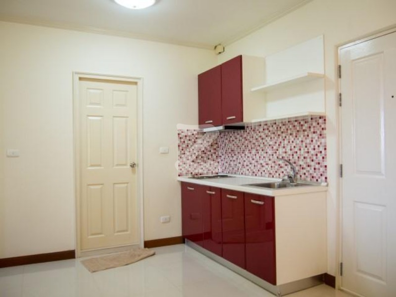 103 เซ็นทรัล คอนโดมิเนียม 103 Central Condominium