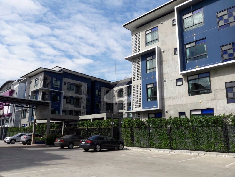 ไอเดียบลู บูทีค คอนโดมิเนียม ศรีสมาน Idea Blue Boutique Condominium Srisaman