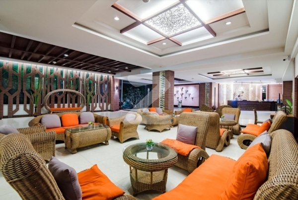โกลเด้นบีช ชะอำ Golden Beach Cha-am
