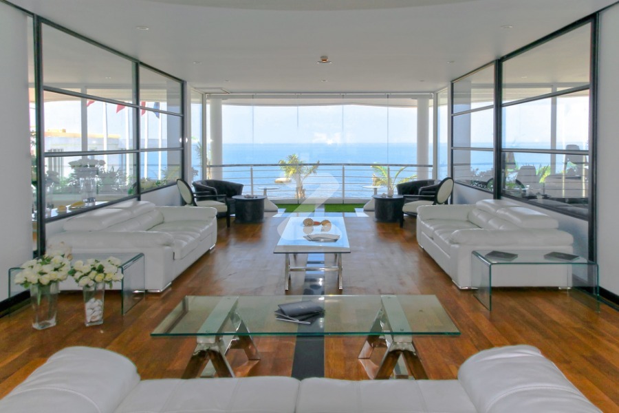 เพียว ซันเซ็ท บีช คอนโดมิเนียม Pure Sunset Beach Condominium