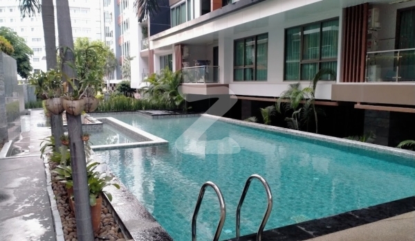 ดิ เออเบิ้ล คอนโดมิเนียม The Urban Condominium