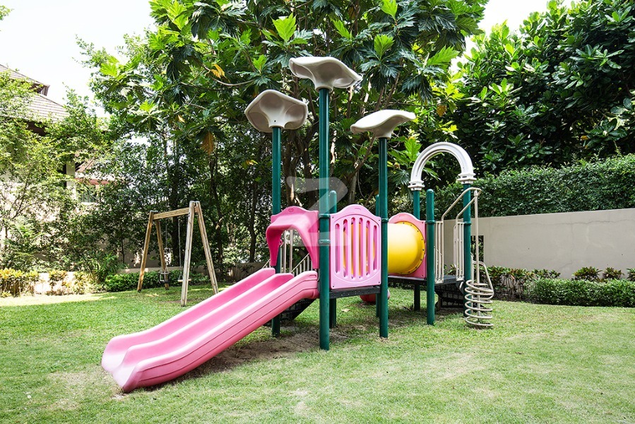 เดอะ เทอร์เรส เรสซิเดนซ์ คอนโดมิเนียม The Terrace Residence Condominium