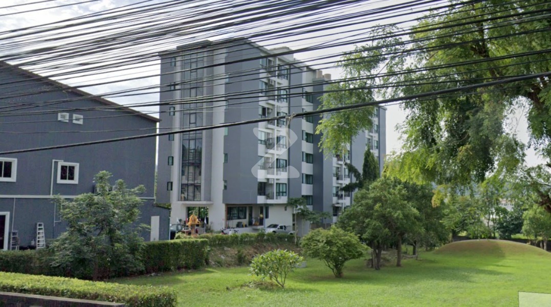 จ๊อบ คอนโดมิเนียม Job Condominium