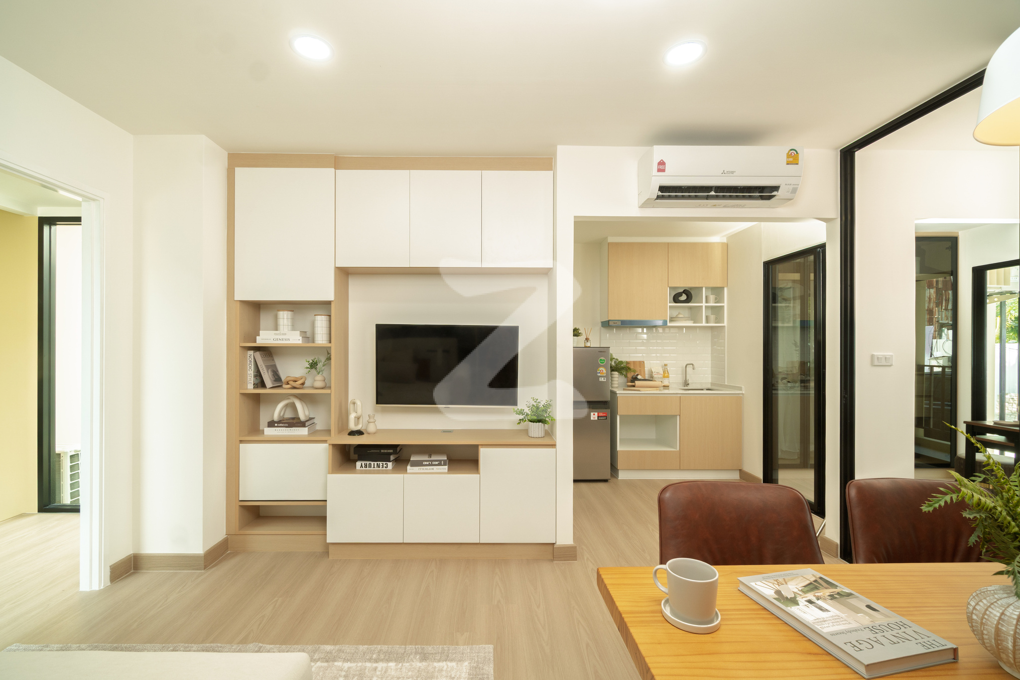 เพลิน เพลิน คอนโดมิเนียม สนามบินน้ำ-แคราย Ploen Ploen Condominium Sanambinnam-Khaerai