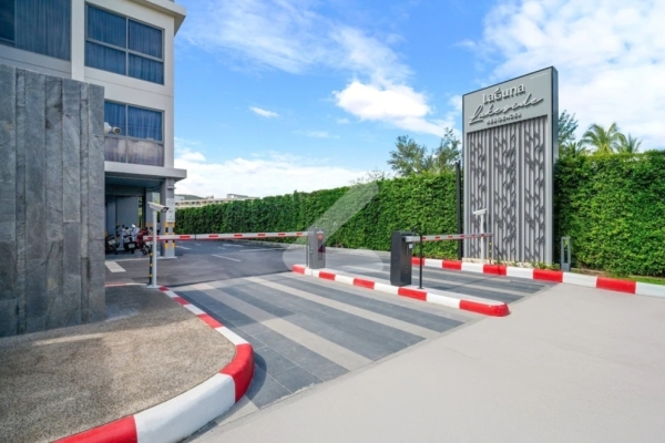 ลากูน่า เลคไซด์ เรสซิเดนซ์ Laguna Lakeside Residences