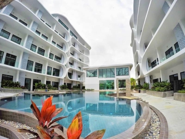 ยูโทเปีย คอนโดมิเนียม ในหาน Utopia Condominium Nai Harn