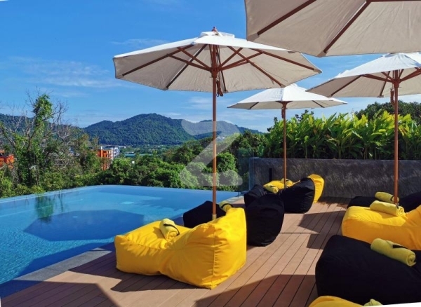 ยูโทเปีย คอนโดมิเนียม ในหาน Utopia Condominium Nai Harn