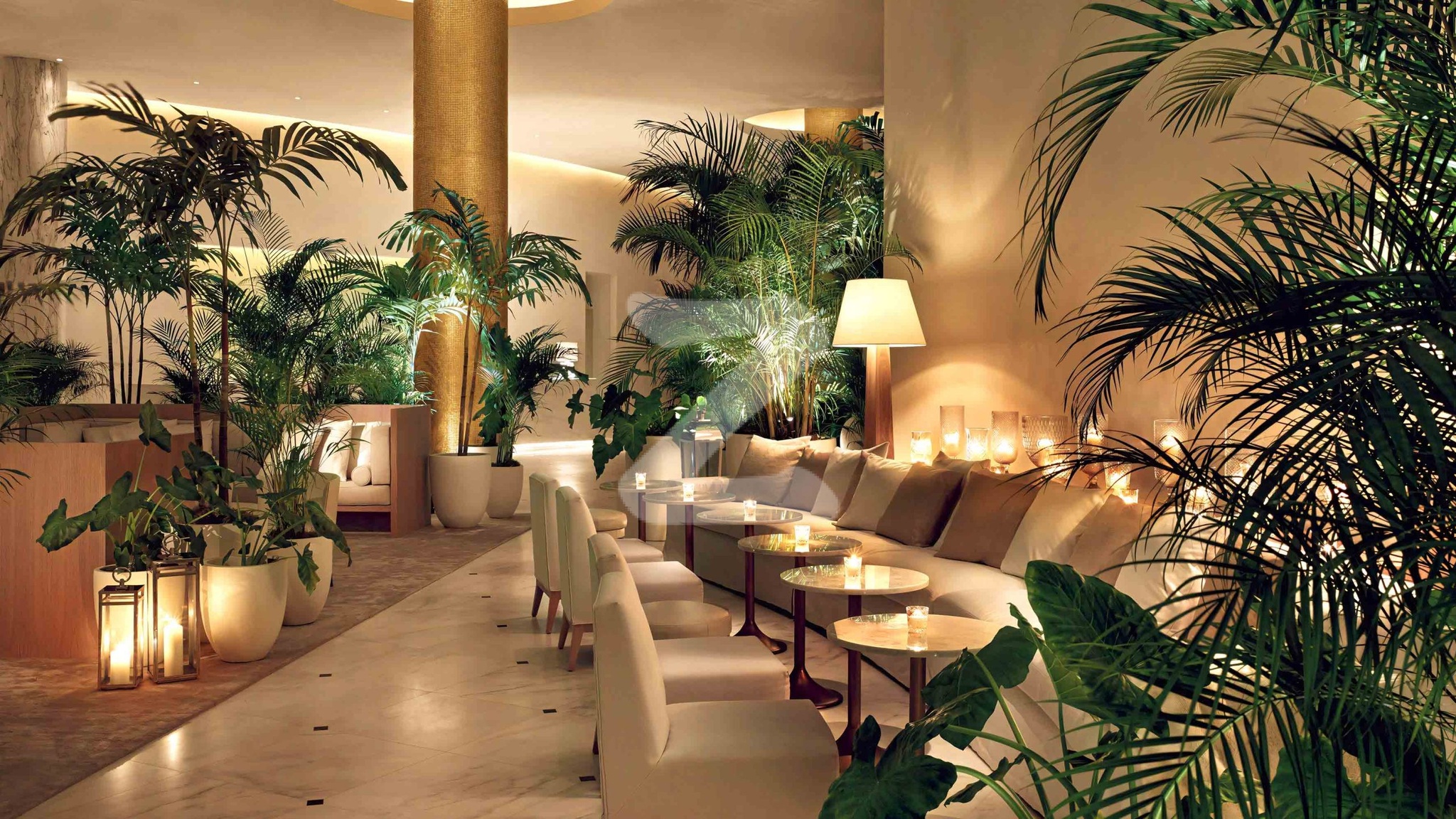 เดอะ ริเวียร่า เบเวอร์ลี่ฮิลล์ เรสซิเดนซ์ The Riviera Beverly Hills Residences