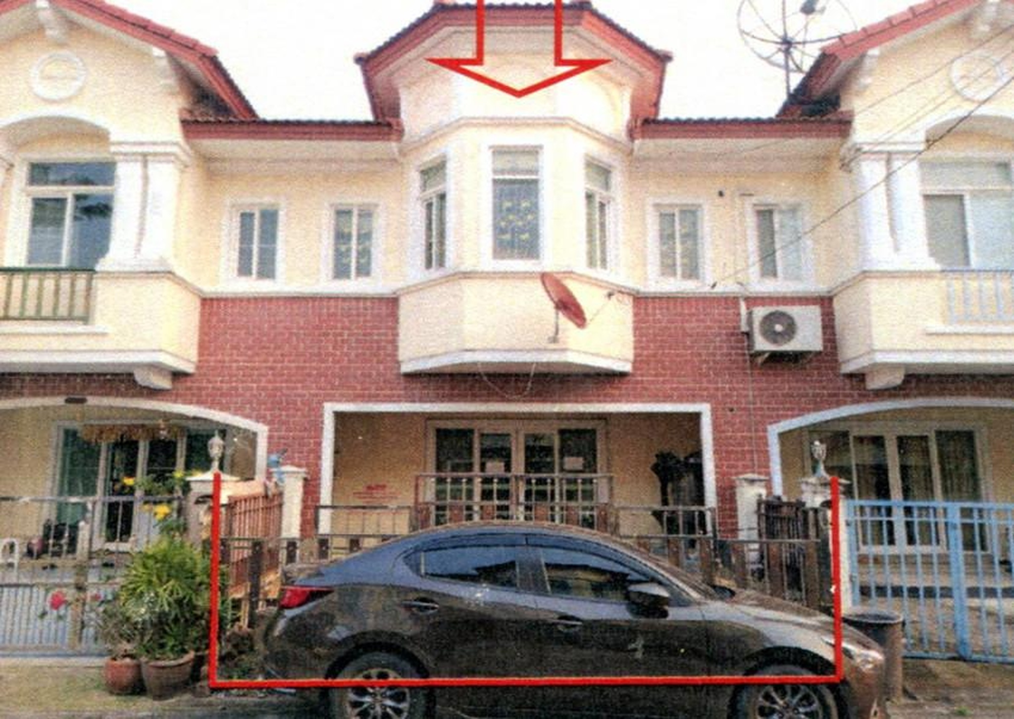 ทรัพย์สถาบันโดย ธอส ทาวน์เฮาส์ เดอะคอนเนควงแหวน-รามอินทรา