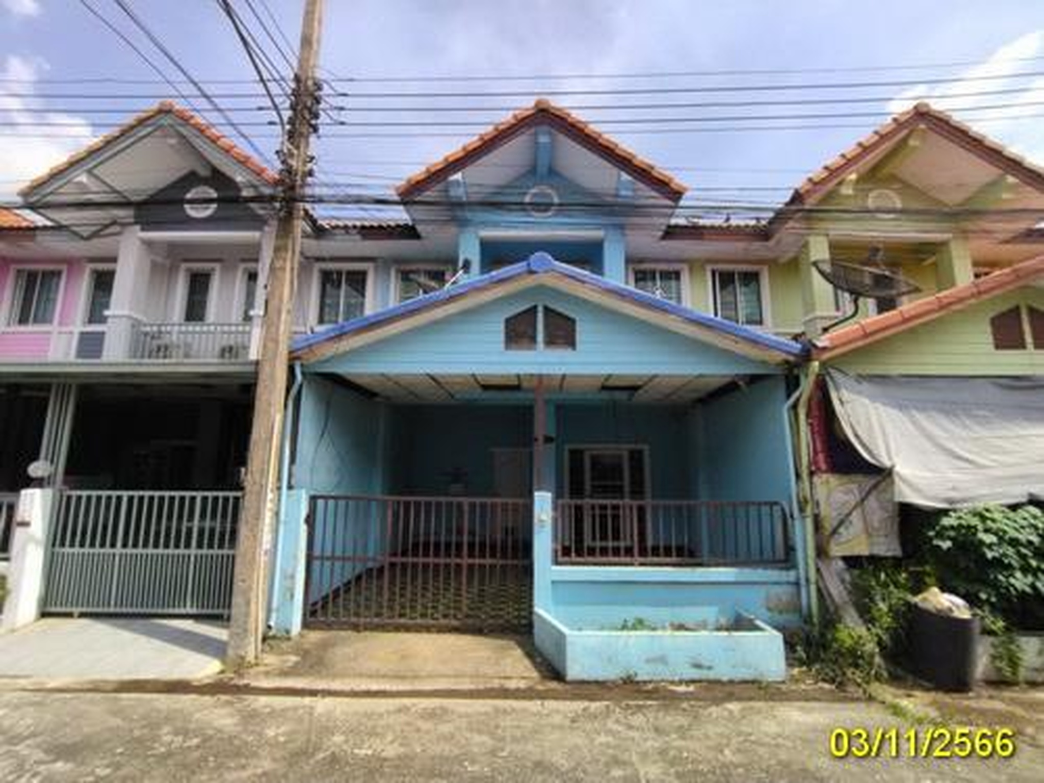 ทรัพย์สถาบันโดย ธอส. ทาวน์เฮาส์  ธัญบุรี ปทุมธานี