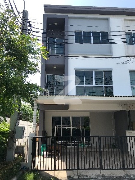 ขายทาวน์เฮาส์ หมู่บ้านลุมพินีทาวว์วิวศรีนครินทร์เเบริ่ง : เจ้าของขายเอง (งดรับนายหน้า)