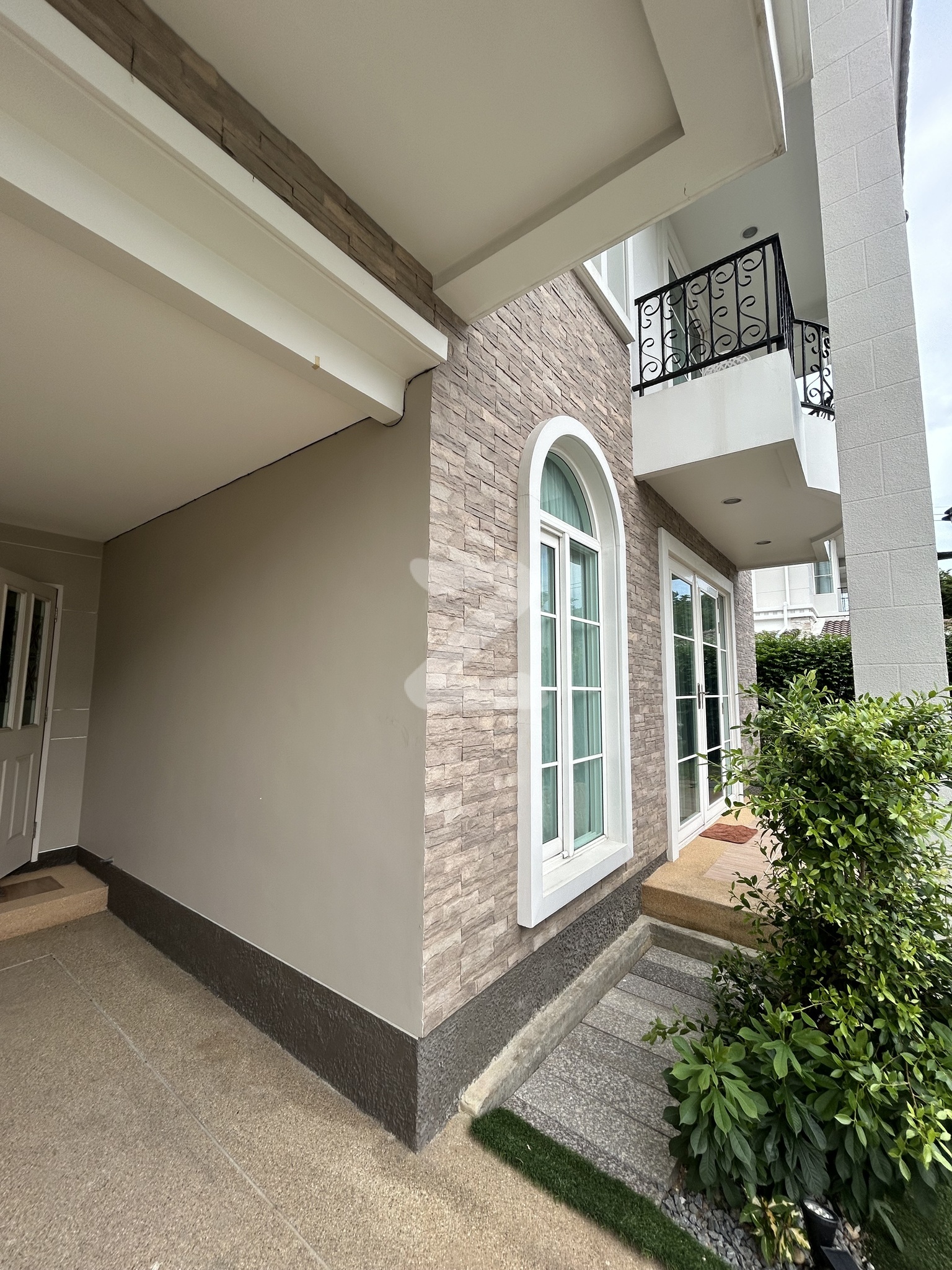 ให้เช่าบ้านเดี่ยวหรู สไตล์ยุโรป 2 ชั้น คาซ่า แกรนด์ อ่อนนุช-วงแหวน (Casa Grand Onnuch-Wongwaen)
