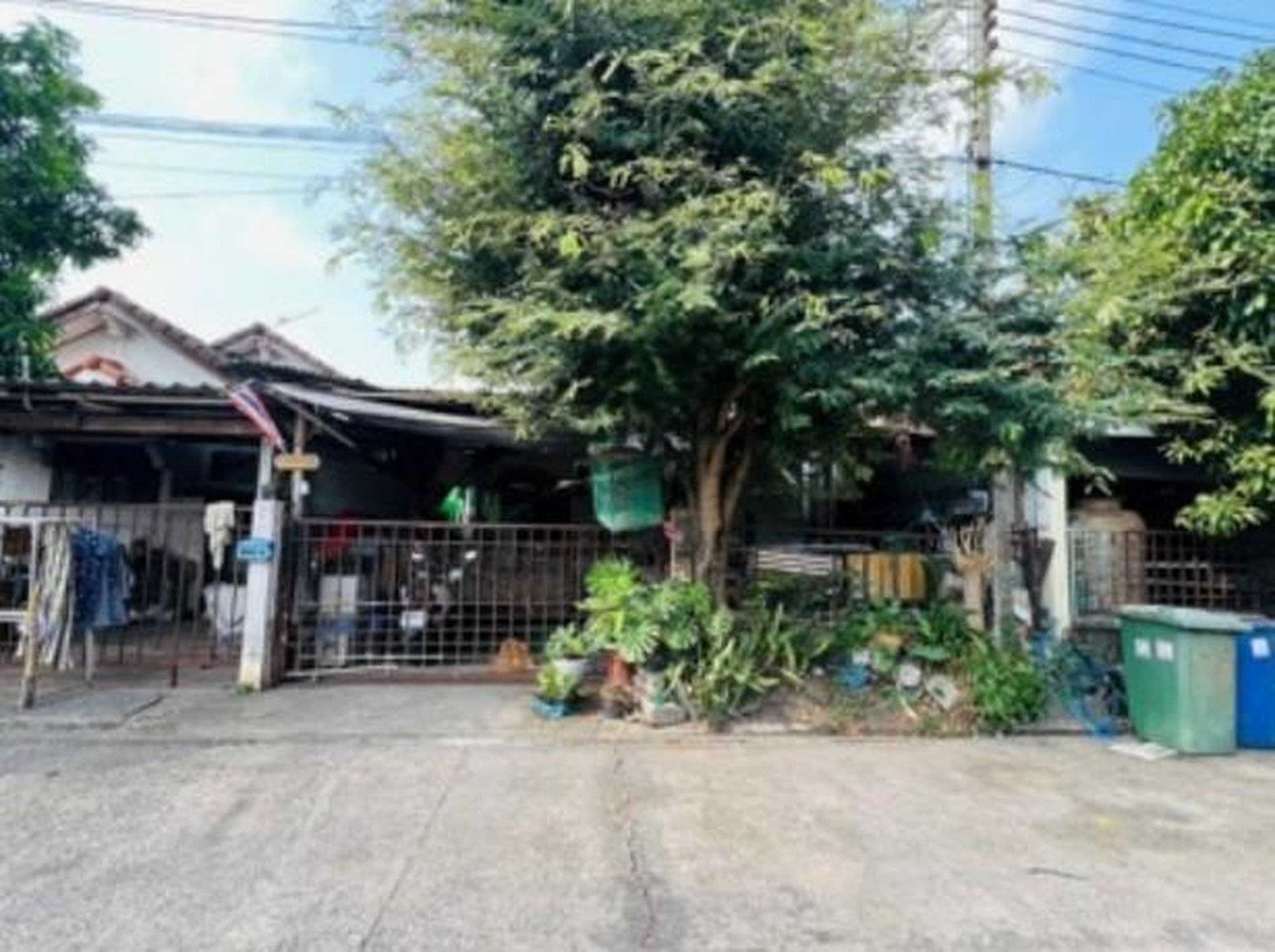 ทรัพย์สถาบันโดย ธอส. บ้านแฝด พรธิสาร 4