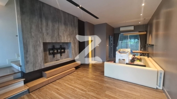 [ขาย] ทาวน์เฮาส์ บ้านกลางเมือง สาทร-ตากสิน 2 เจ้าของขายเอง ราคาขาย 6,000,000 บาท  : เจ้าของขายเอง (งดรับนายหน้า)