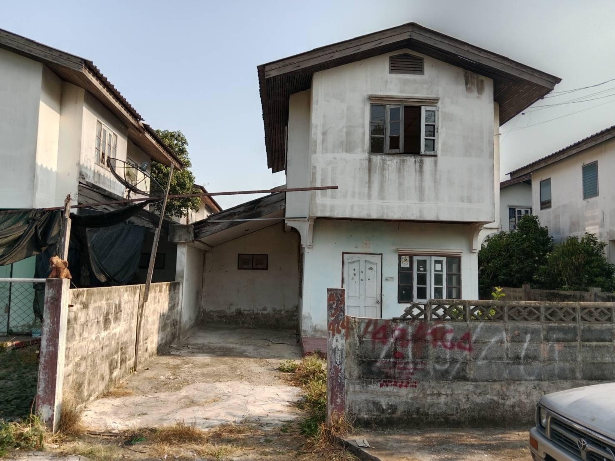 ทรัพย์สถาบันโดย GHB บ้านแฝด ลำลูกกา ปทุมธานี