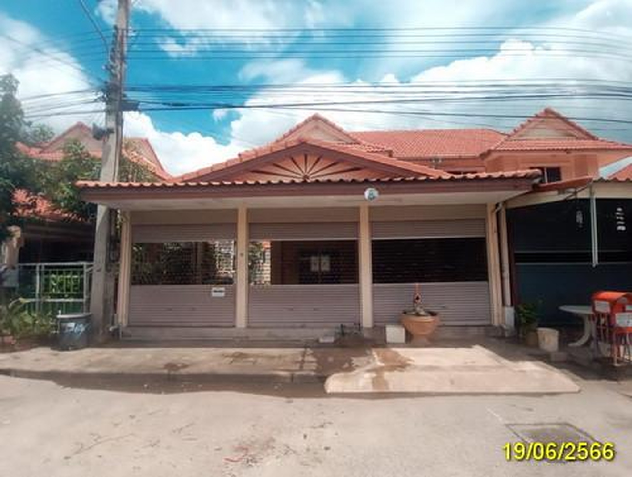 ทรัพย์สถาบันโดย GHB บ้านแฝด  คลองหลวง ปทุมธานี