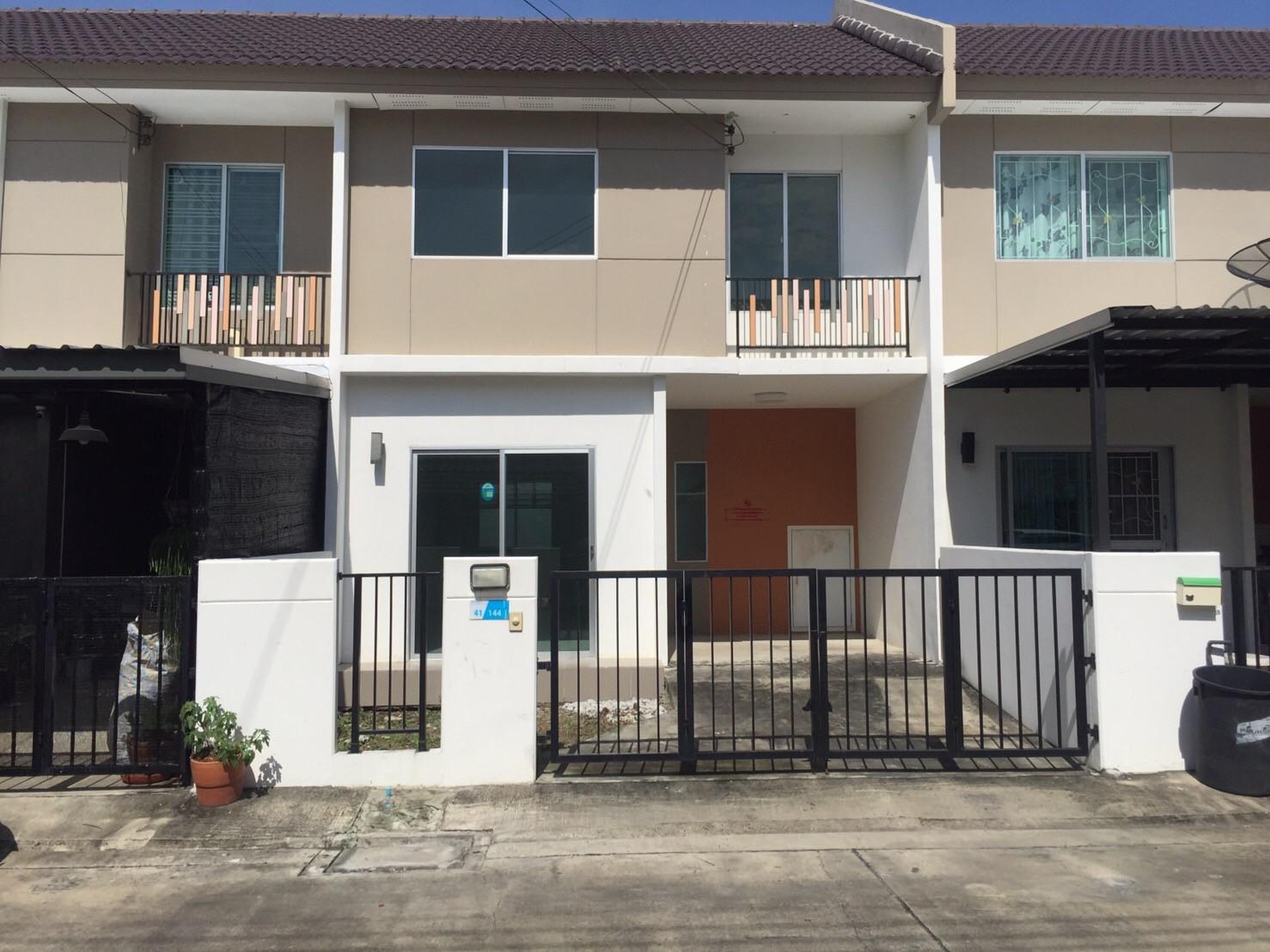 ทรัพย์สถาบันโดย GHB ทาวน์เฮาส์ บ้านพฤกษา 38/3 ชัยพฤกษ์-วงแหวนฯ (Baan Pruksa 38/3 Chaiyapruk-Wongwaen)