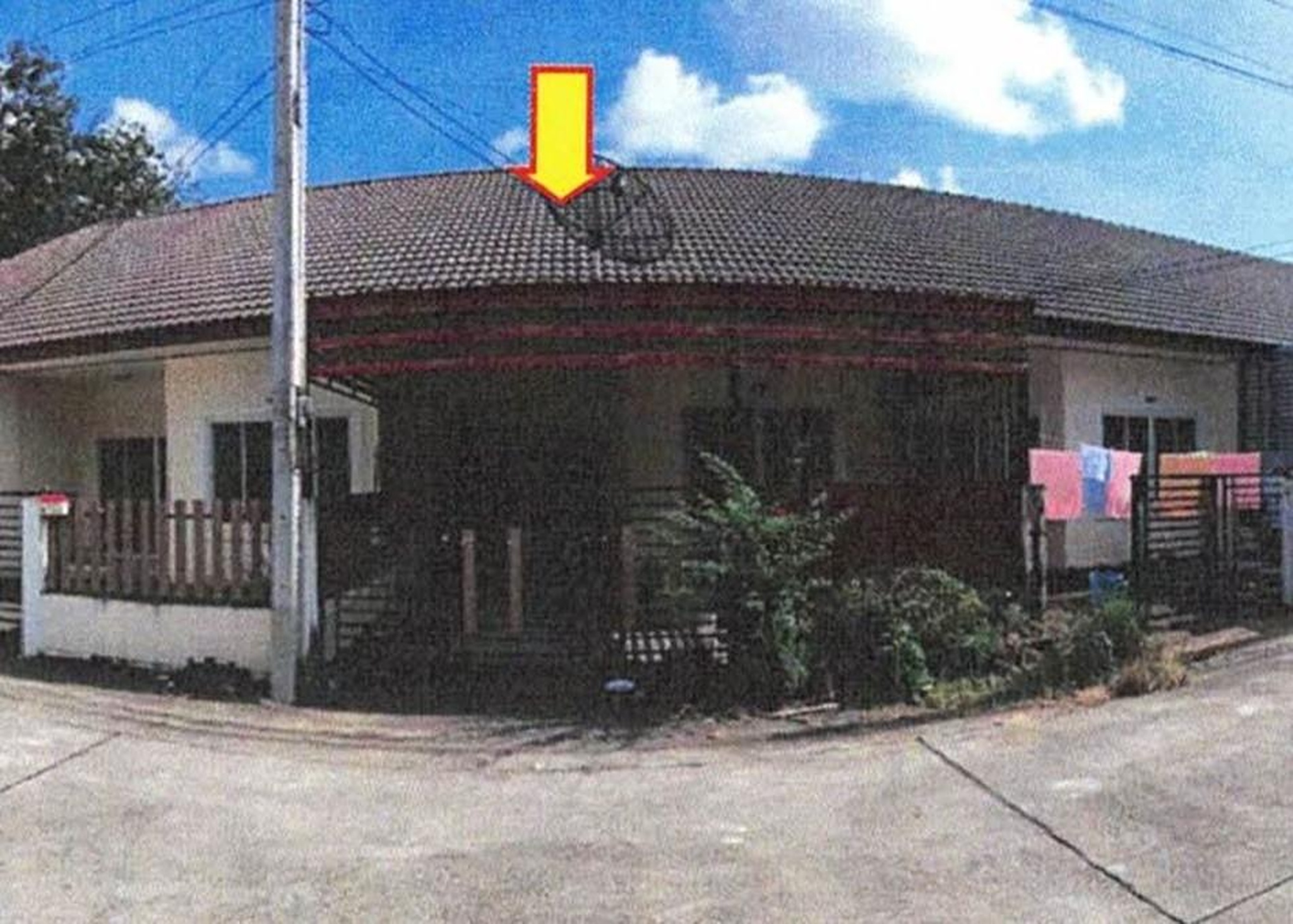 ทรัพย์สถาบันโดย GHB ทาวน์เฮาส์ 9999 วิลเลจ (9999 Village)