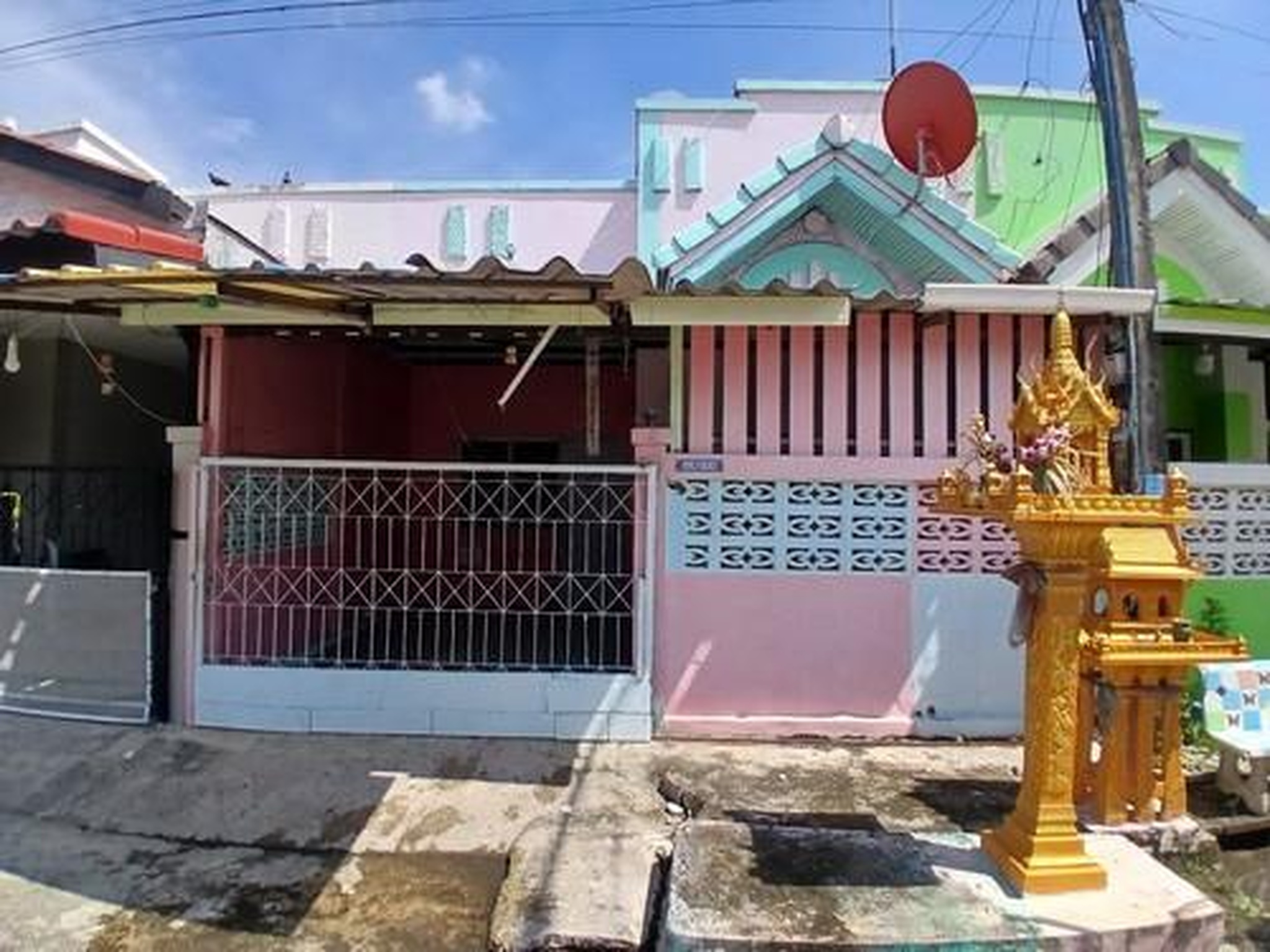 ทรัพย์สถาบันโดย GHB ทาวน์เฮาส์  ธัญบุรี ปทุมธานี