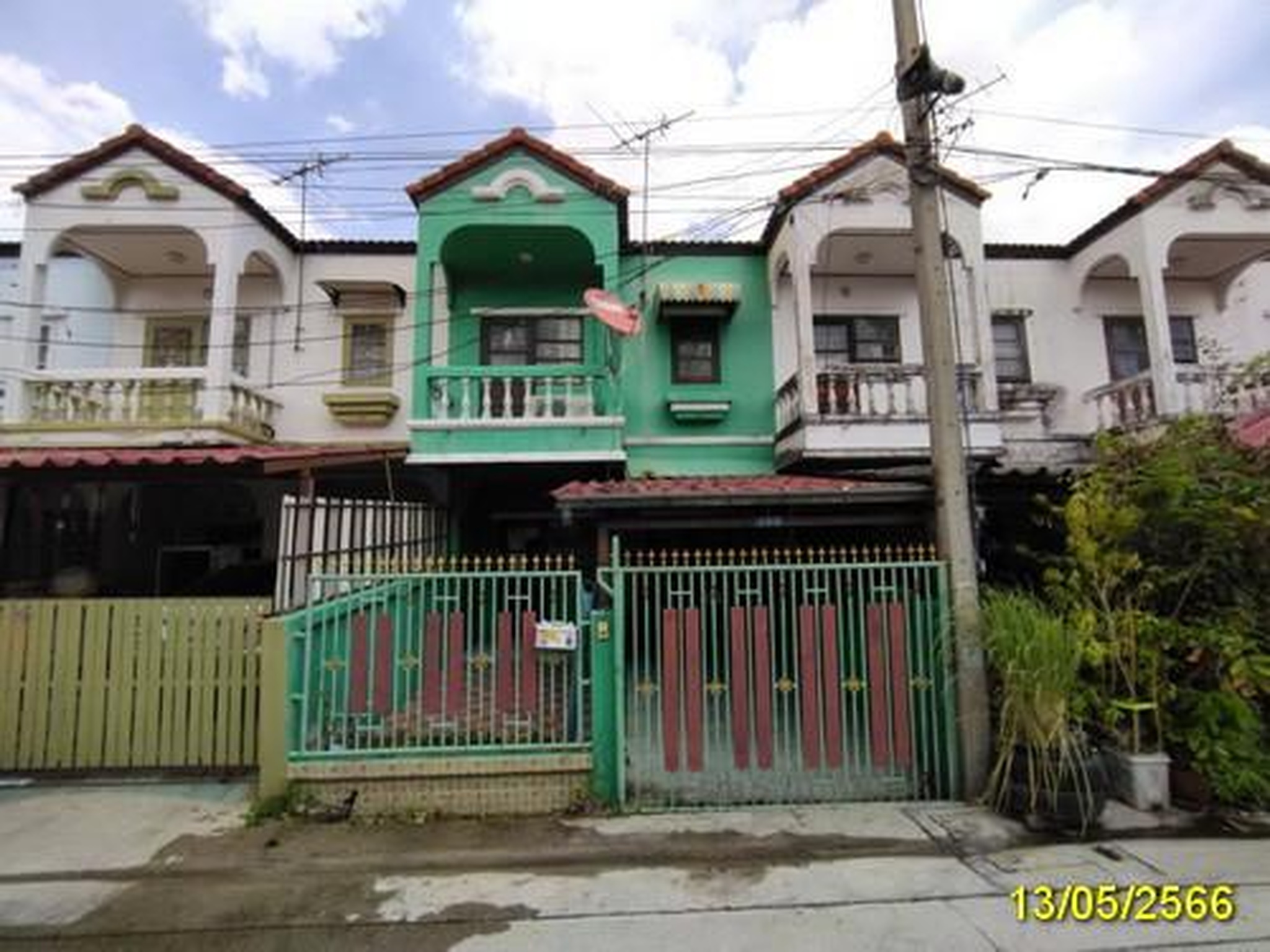 ทรัพย์สถาบันโดย GHB ทาวน์เฮาส์  ธัญบุรี ปทุมธานี