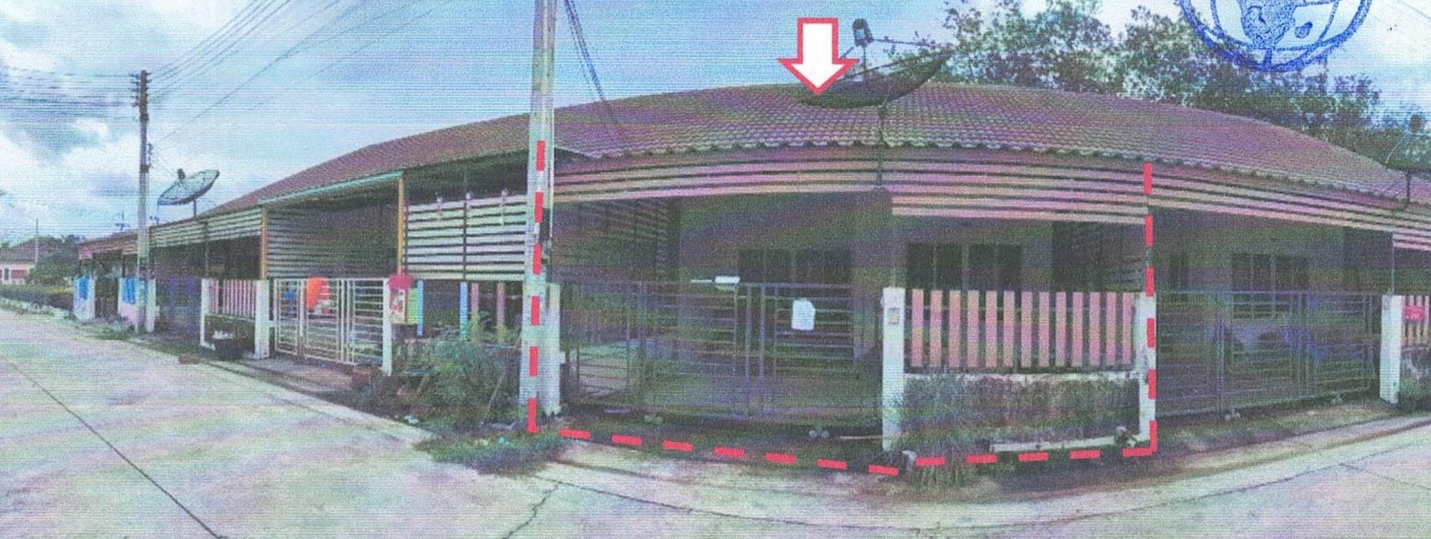 ทรัพย์สถาบันโดย GHB ทาวน์เฮาส์ 9999 วิลเลจ (9999 Village)