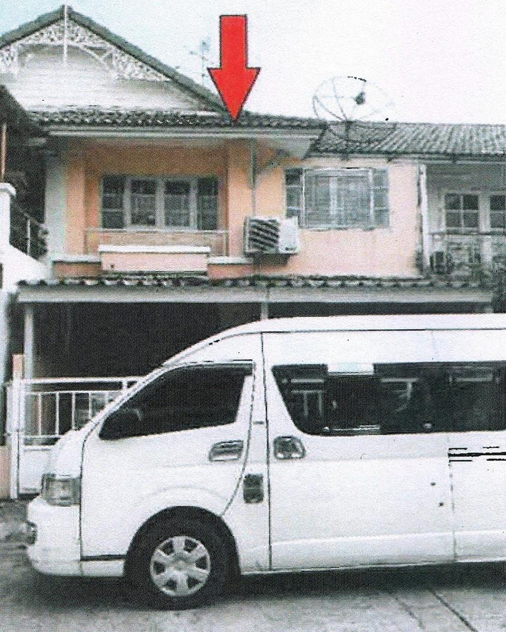 ทรัพย์สถาบันโดย GHB ทาวน์เฮาส์  คลองหลวง ปทุมธานี